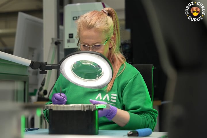 Jouw-toekomst-in-de-hightech-maakindustrie-website header 1076x715