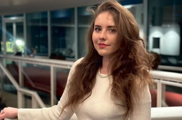 Oekraïense Julia overwint hindernissen en kan tóch studeren: “Ben verliefd geworden op Nederland”