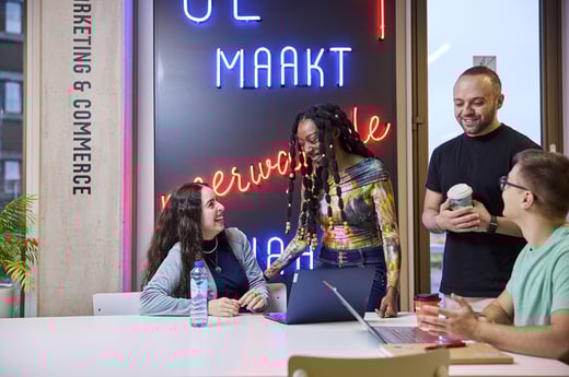 Drie routes naar een internationale carrière, welke past bij jou?