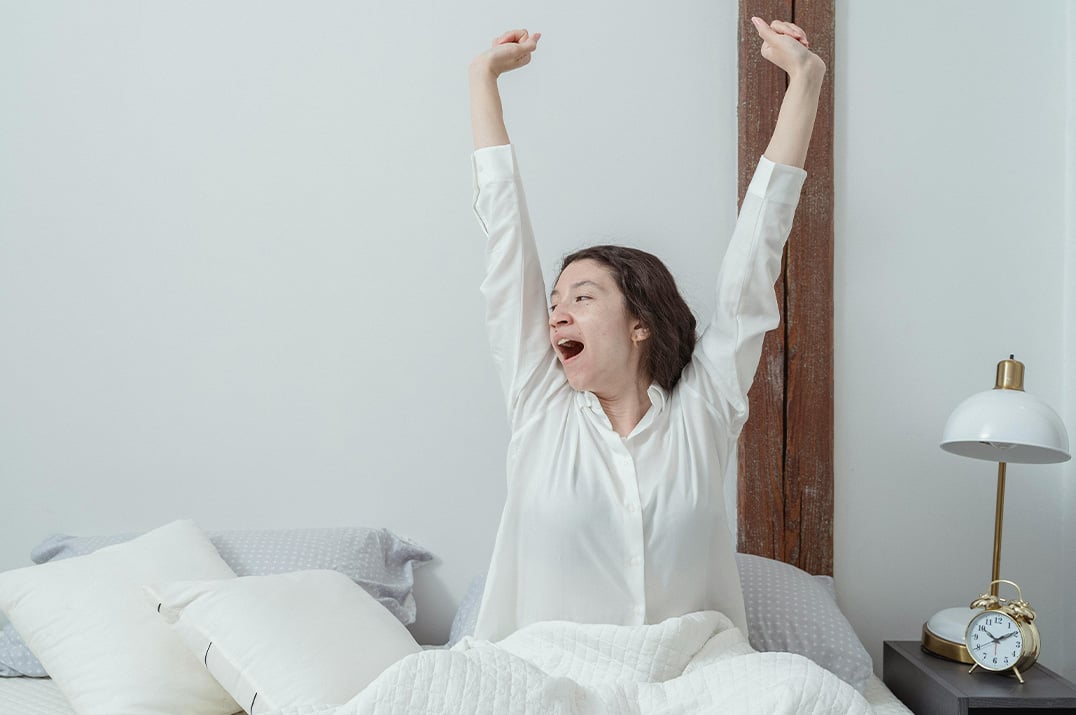 Hoe kom je ‘s ochtends makkelijk je bed uit? 7 tips tegen de ochtend-struggle
