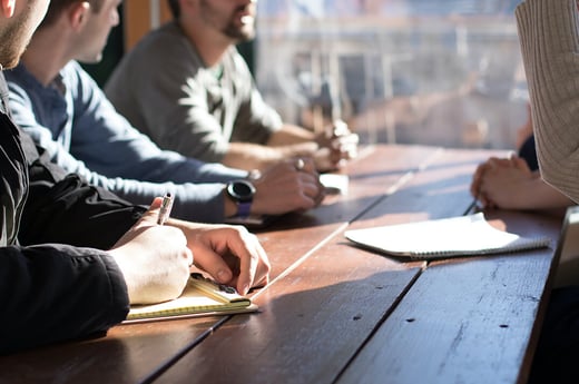 Naast je studie andere studenten helpen? Ga in de medezeggenschapsraad