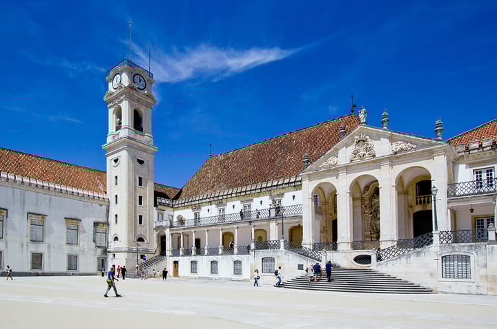 Daan volgde een deel van zijn studie in het Portugese Coimbra