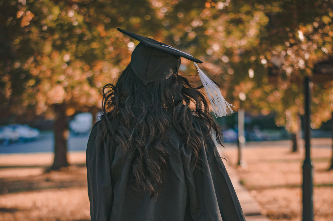 Rebecca ging van het vmbo naar het behalen van master: ‘Had eigenlijk nooit geleerd hoe je moest leren’