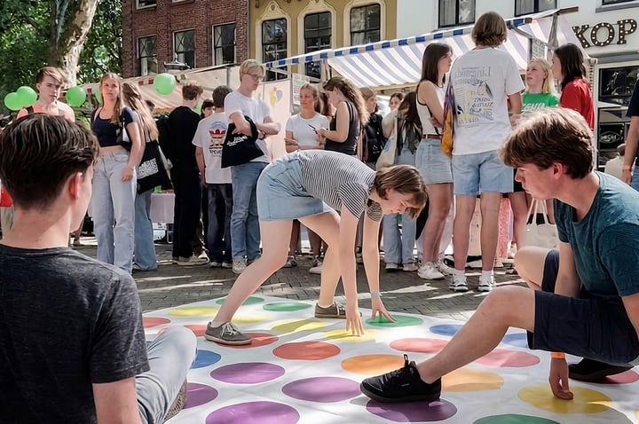 welke-introweken-zijn-er-starterskit-voor-geslaagde-introweek-1076x715