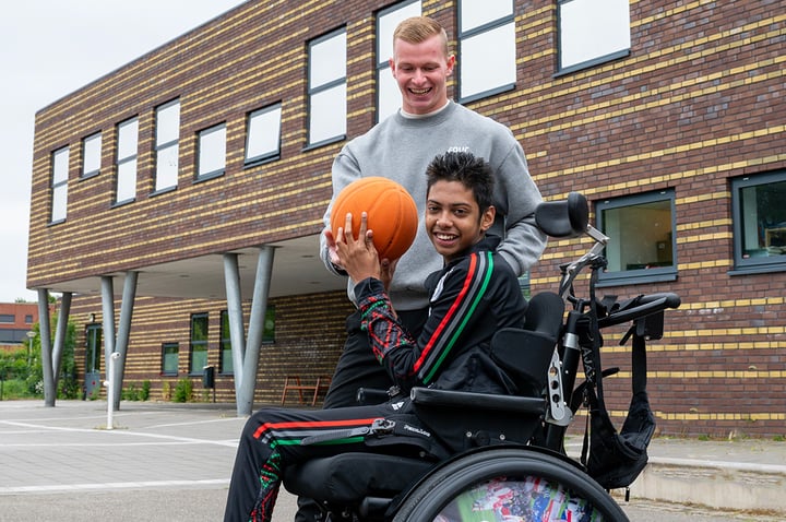 wil-jij-iets-betekenen-voor-mensen-ergotherapie-hva-1076x715