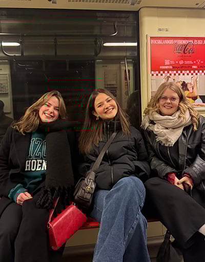 Card Listing 400x510