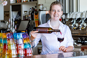 in-de-horeca-haal-je-beste-uit-jezelf-khn