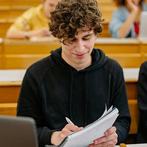 Easy-peasy-zo kom-jij-de-eerste-weken-van-je-studie-door-292x292