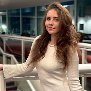 Oekraïense-Julia-overwint-hindernissen-en-kan-tóch-studeren-292x292