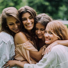 Hoe word ik gelukkig? Zo maak je nieuwe vrienden, zonder jezelf te verliezen