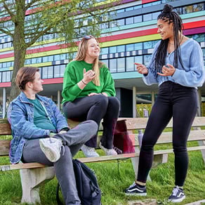 Communiceren in de Nederlandse Gebarentaal