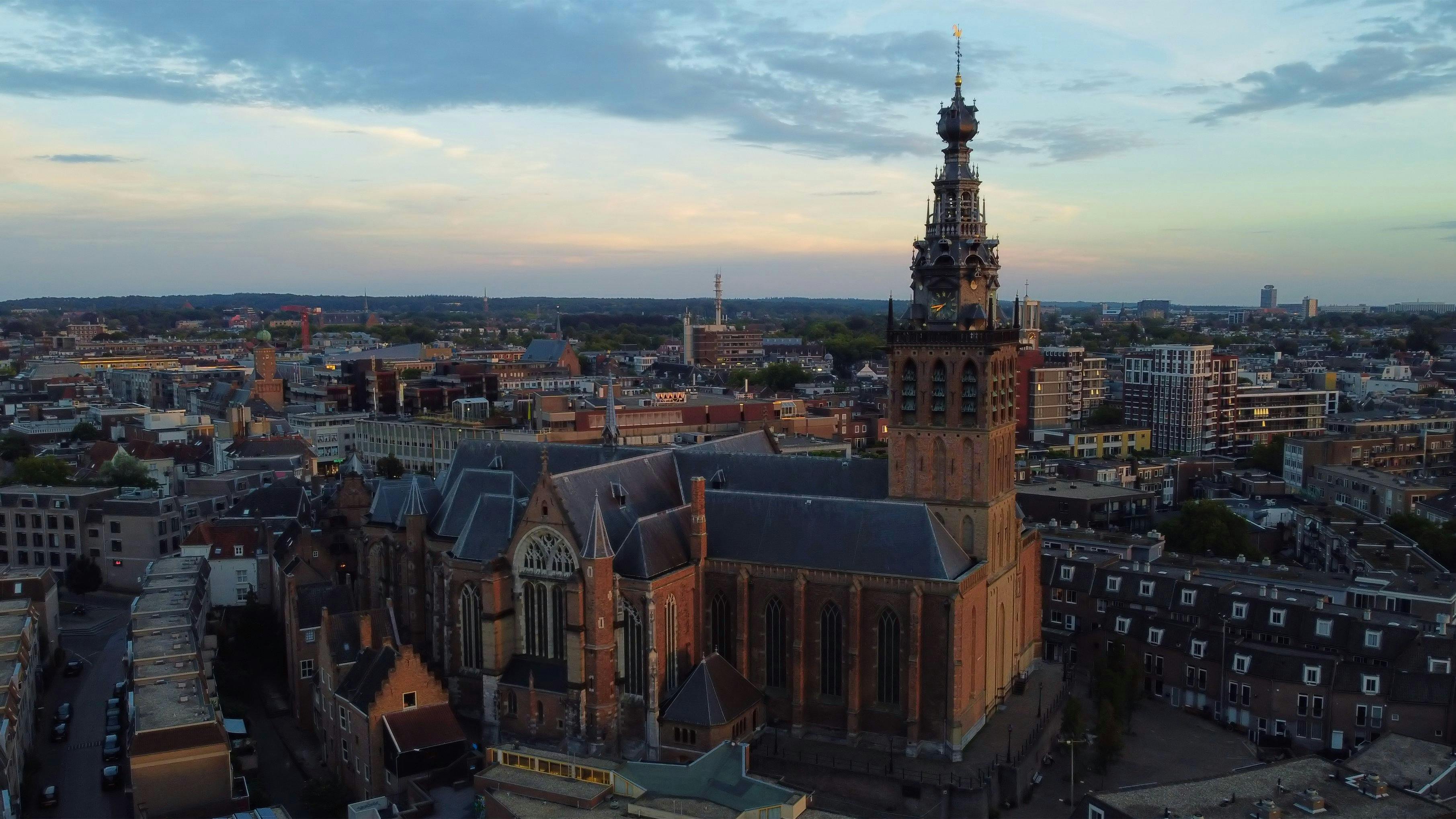 nijmegen-pexels-mark-coenraads-3796638-13618401
